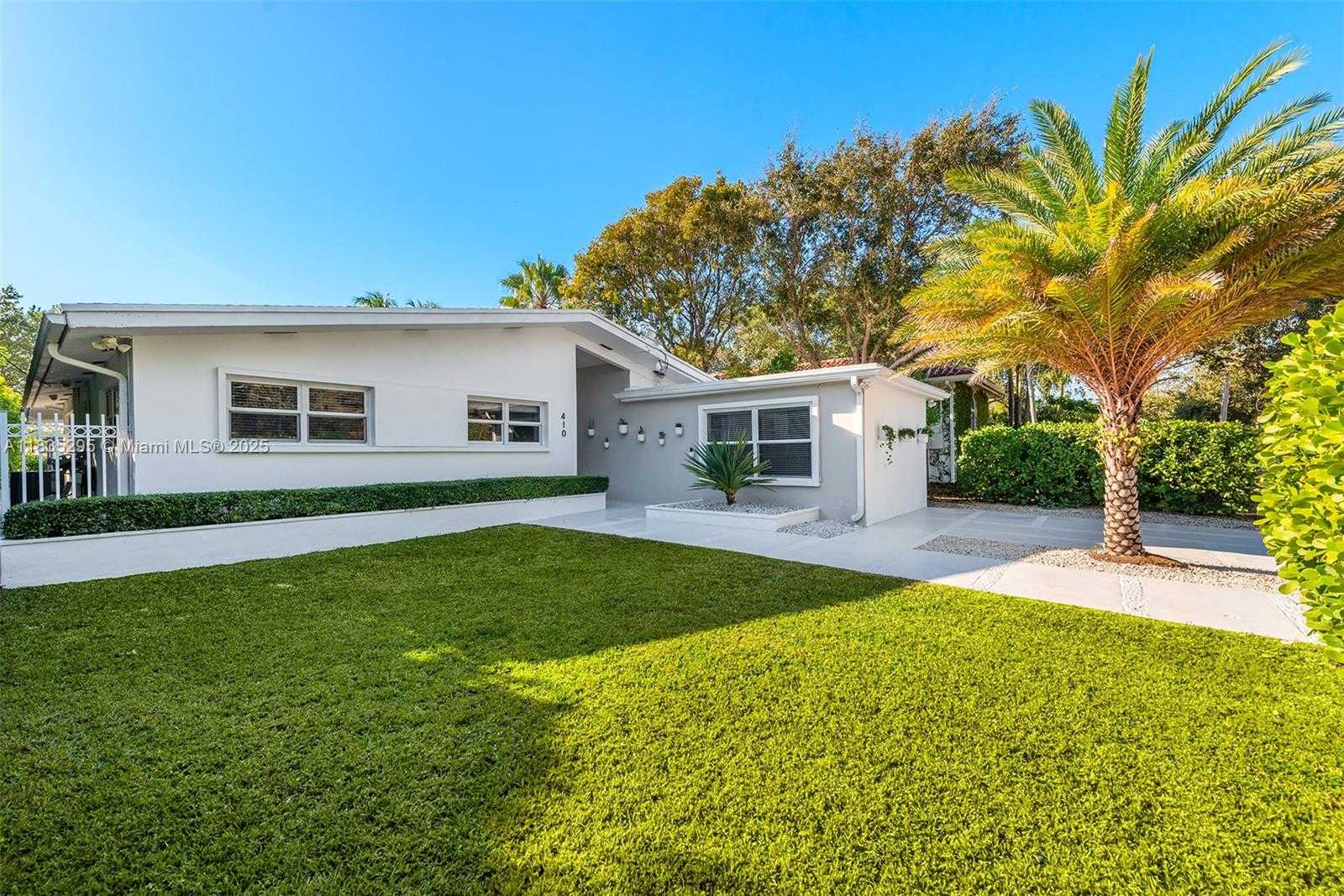 Small Image of 410 SOUTH SHORE DR, Miami Beach Number 35