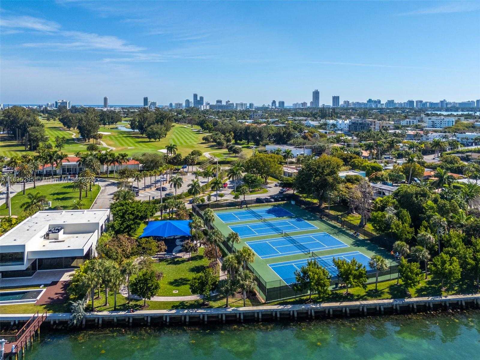 Small Image of 410 SOUTH SHORE DR, Miami Beach Number 48