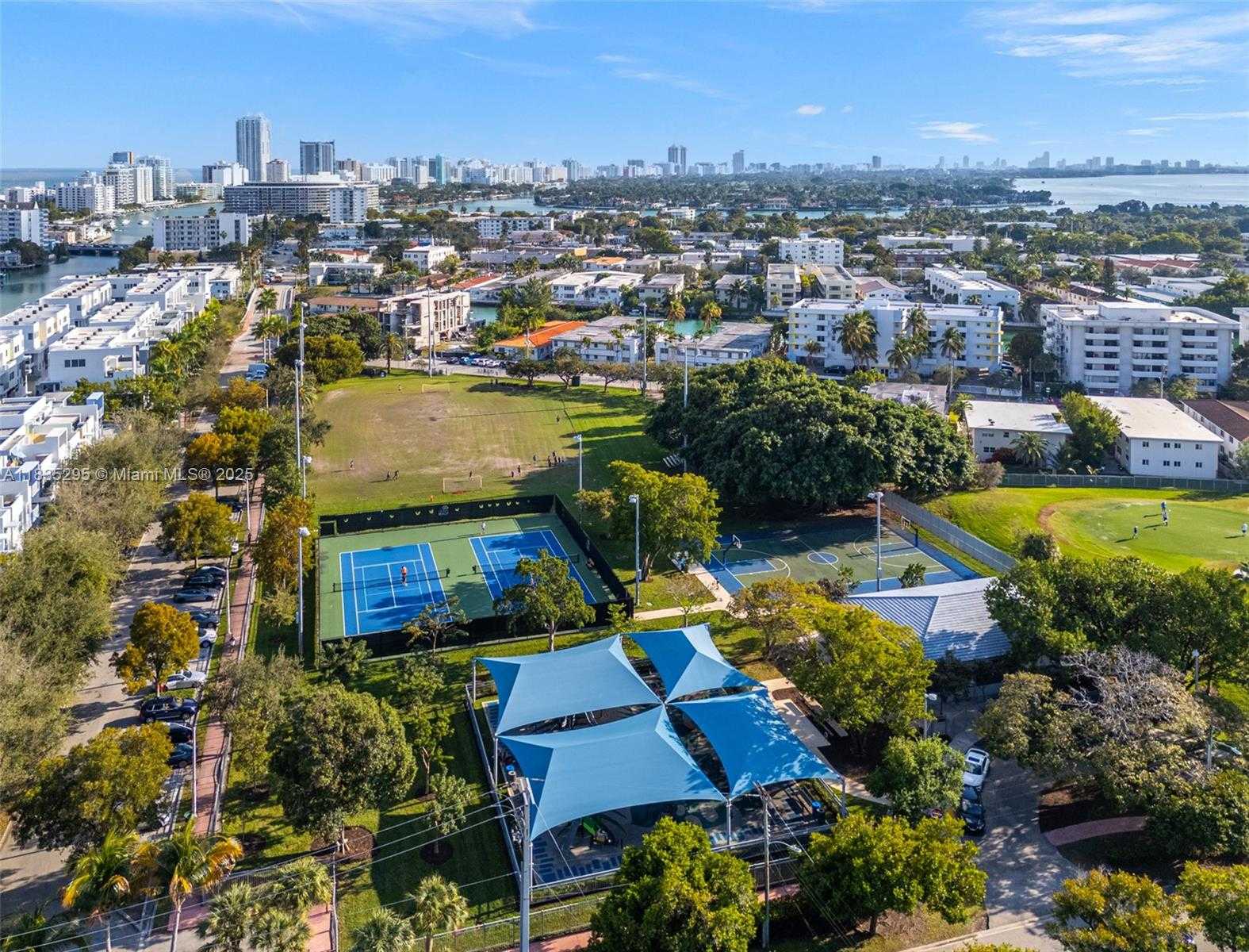 Small Image of 410 SOUTH SHORE DR, Miami Beach Number 50