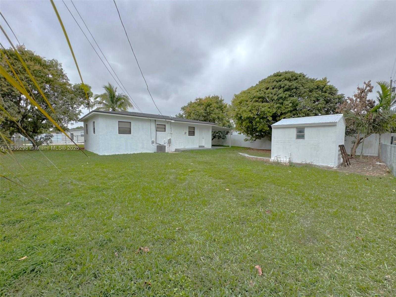 Small Image of 18711 SOUTH WEST 316TH TER, Homestead Number 23