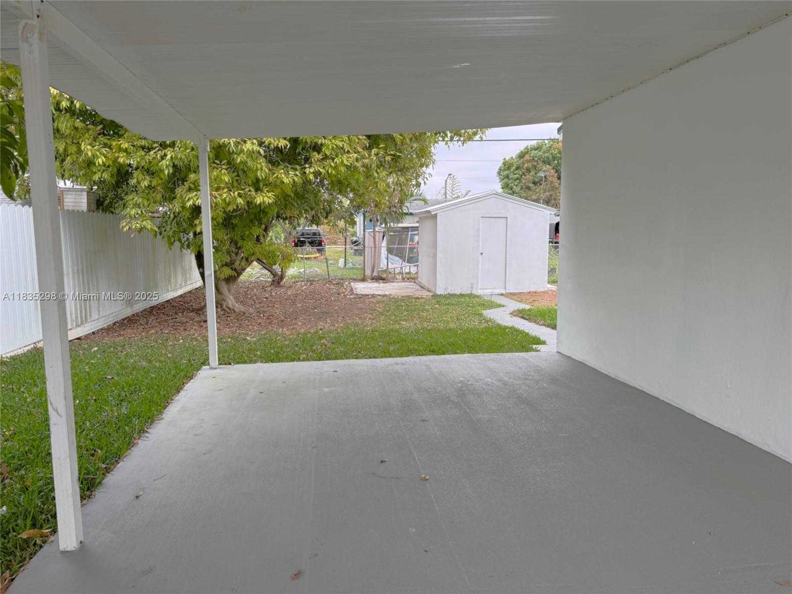 Small Image of 18711 SOUTH WEST 316TH TER, Homestead Number 5