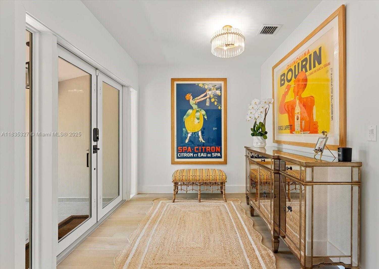 Small Image of 511 CATALONIA AVE, Coral Gables Number 2