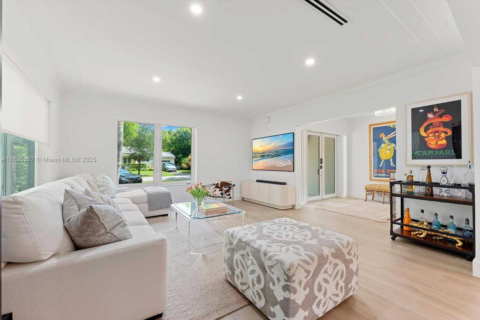 Small Image of 511 CATALONIA AVE, Coral Gables Number 3