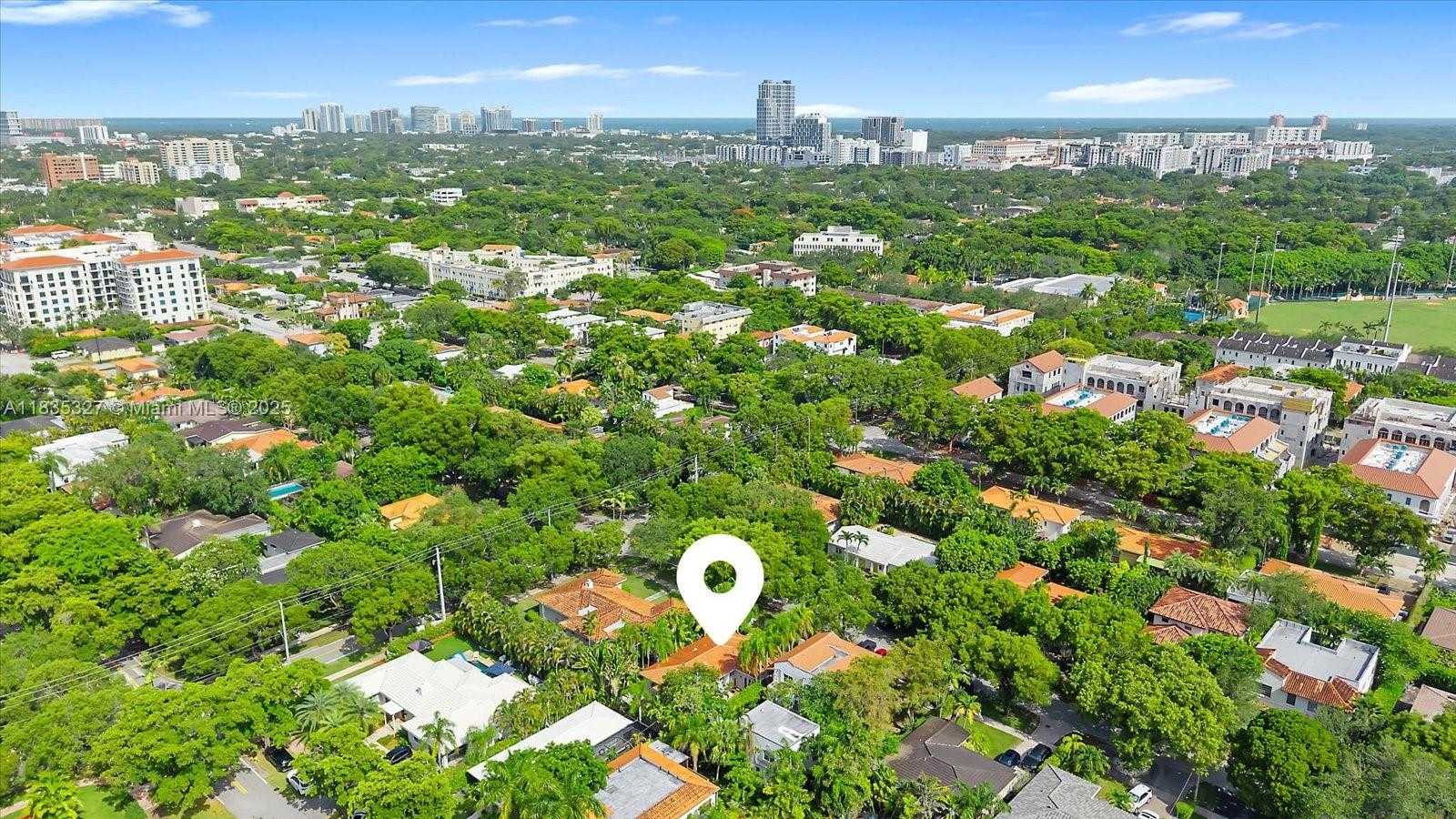 Small Image of 511 CATALONIA AVE, Coral Gables Number 32