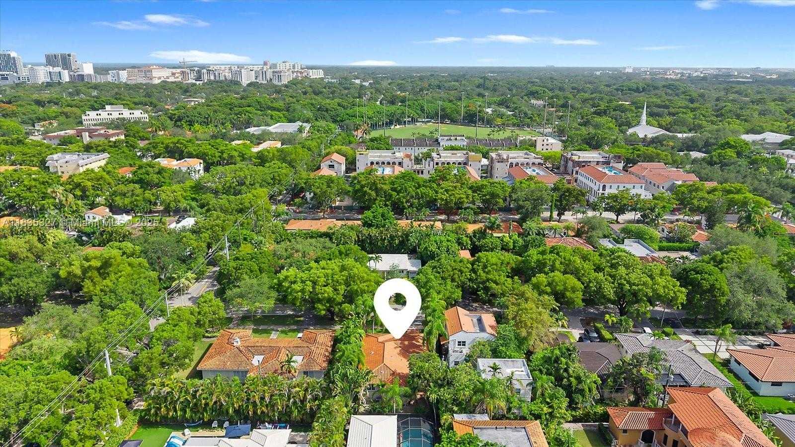 Small Image of 511 CATALONIA AVE, Coral Gables Number 33