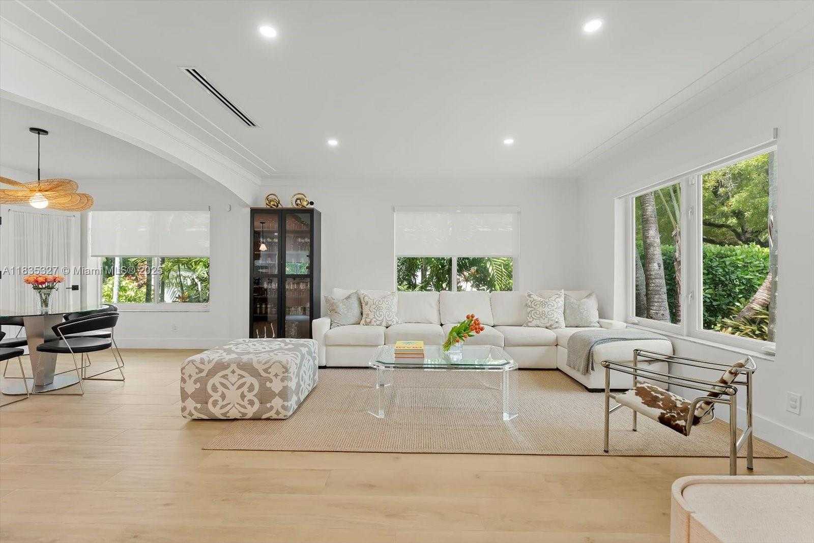 Small Image of 511 CATALONIA AVE, Coral Gables Number 4