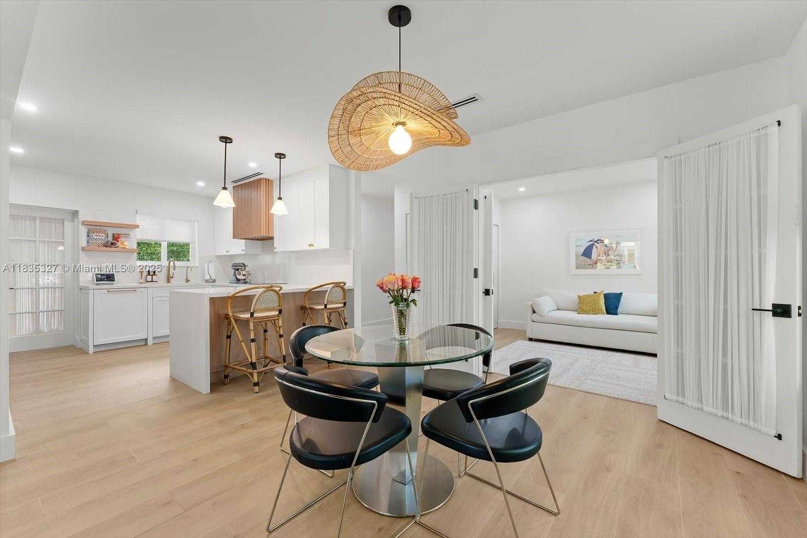 Small Image of 511 CATALONIA AVE, Coral Gables Number 6