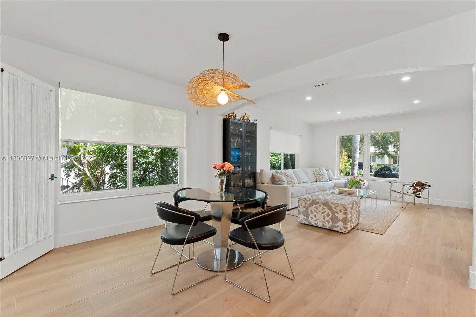Small Image of 511 CATALONIA AVE, Coral Gables Number 7