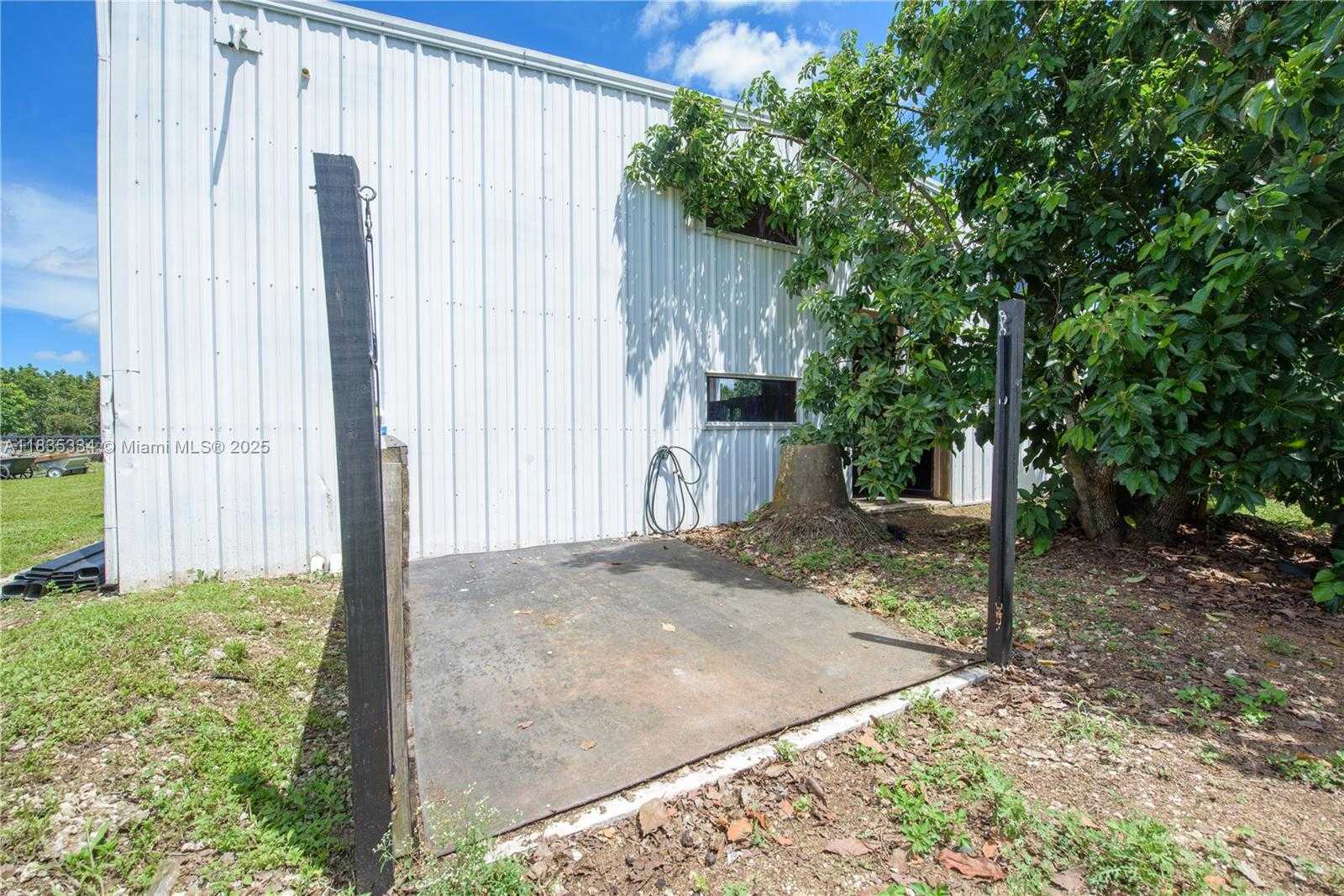 Small Image of 23400 SOUTH WEST 192ND AVE, Homestead Number 46