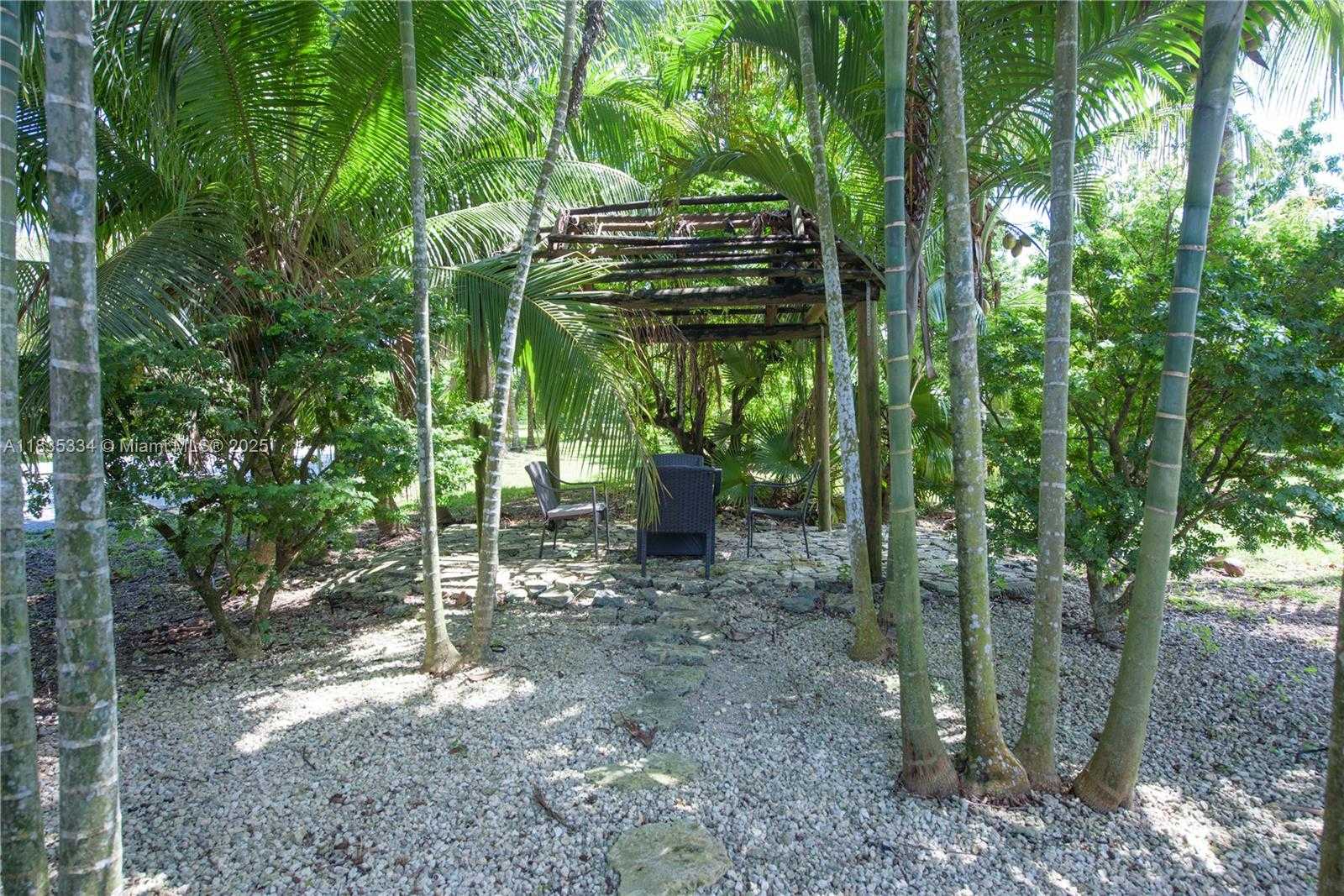 Small Image of 23400 SOUTH WEST 192ND AVE, Homestead Number 62