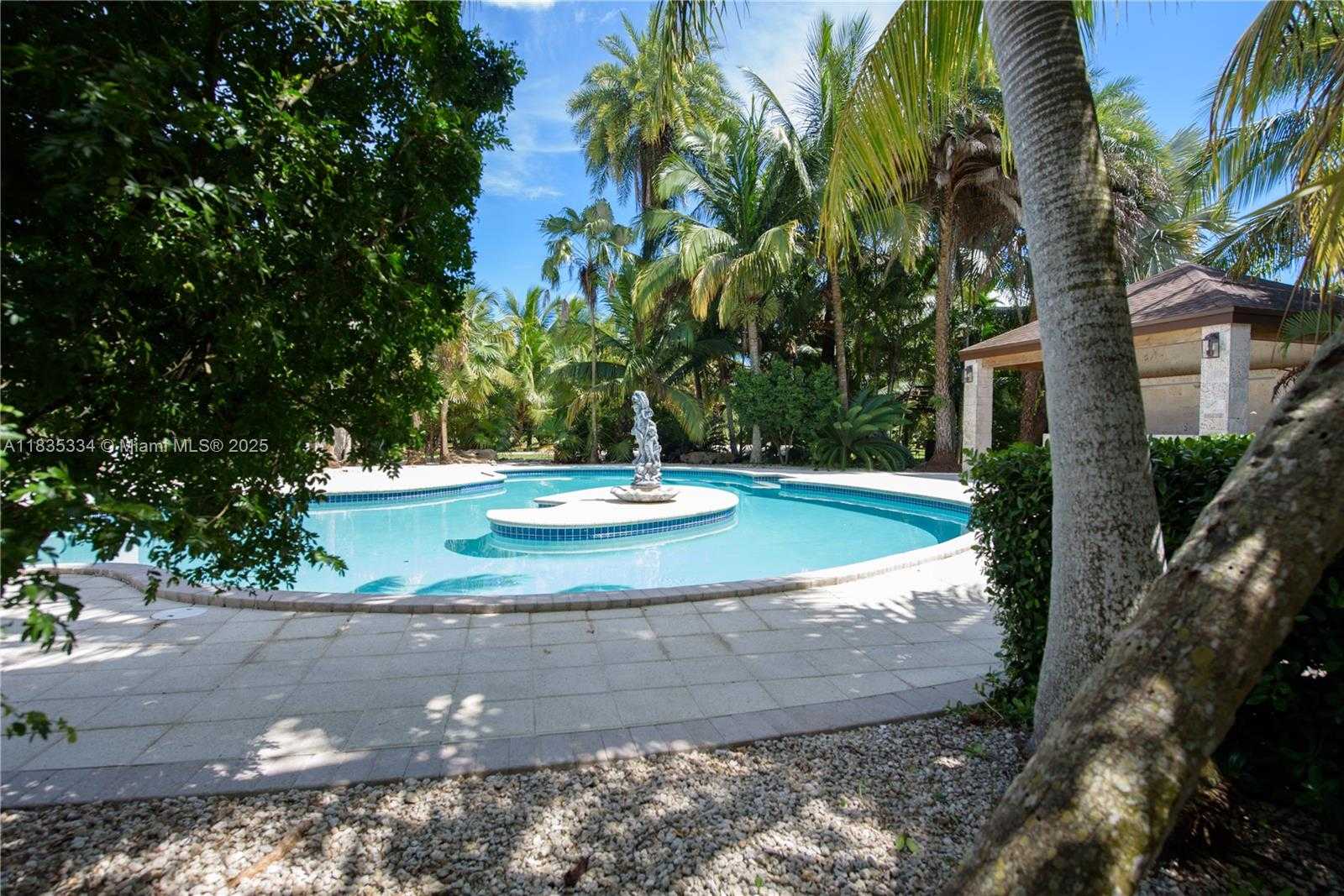 Small Image of 23400 SOUTH WEST 192ND AVE, Homestead Number 72