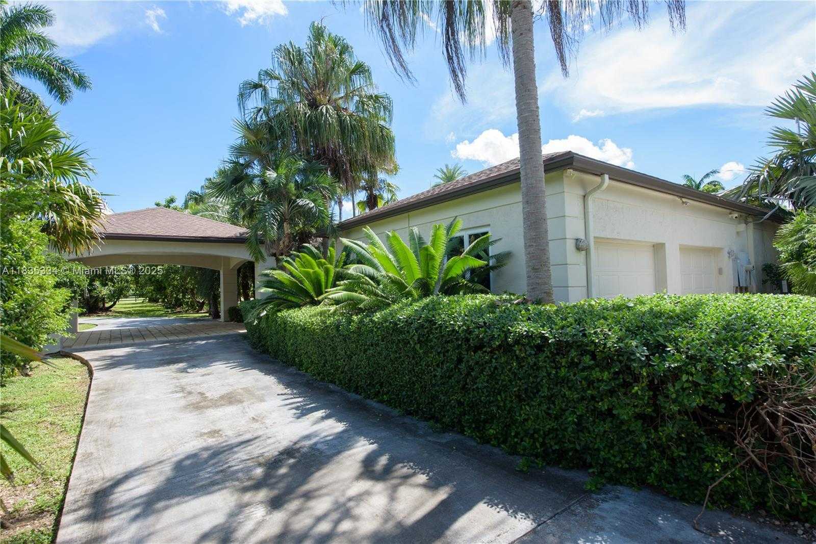 Small Image of 23400 SOUTH WEST 192ND AVE, Homestead Number 74