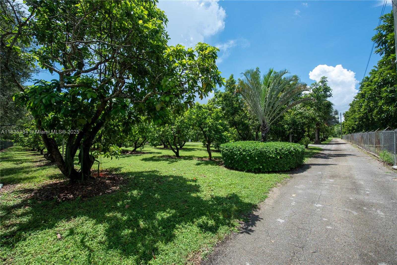Small Image of 23400 SOUTH WEST 192ND AVE, Homestead Number 87