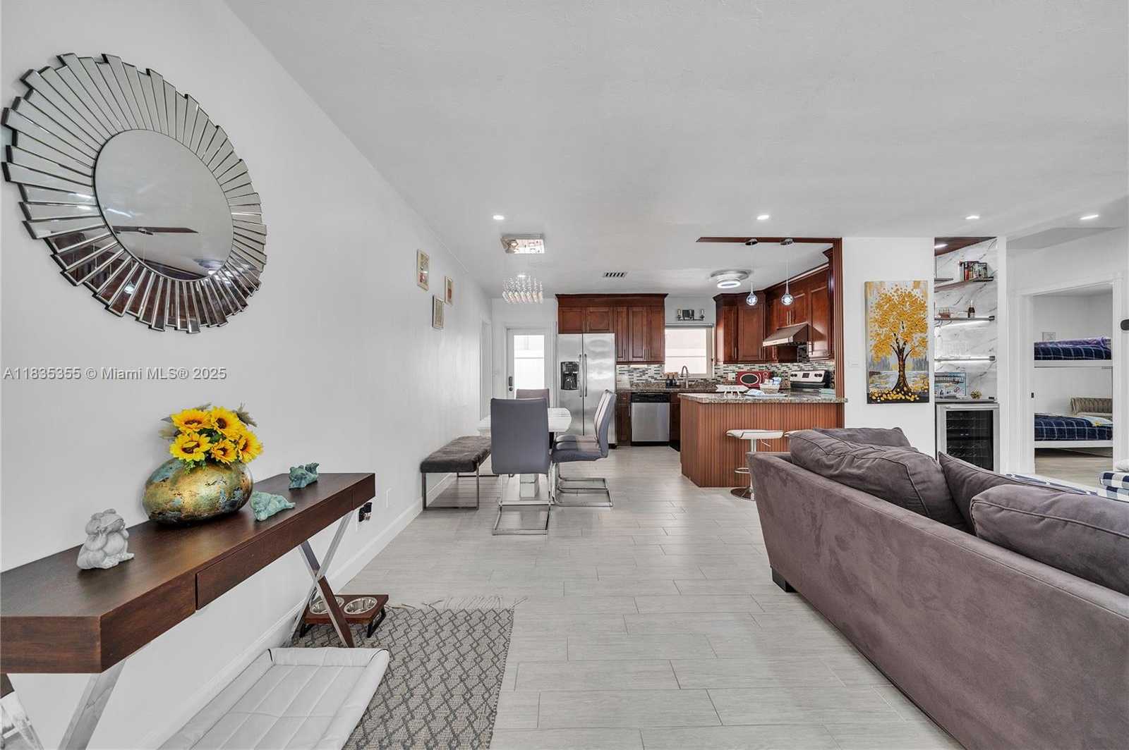 Small Image of 1020 SOUTH WEST 4TH AVE, Fort Lauderdale Number 3