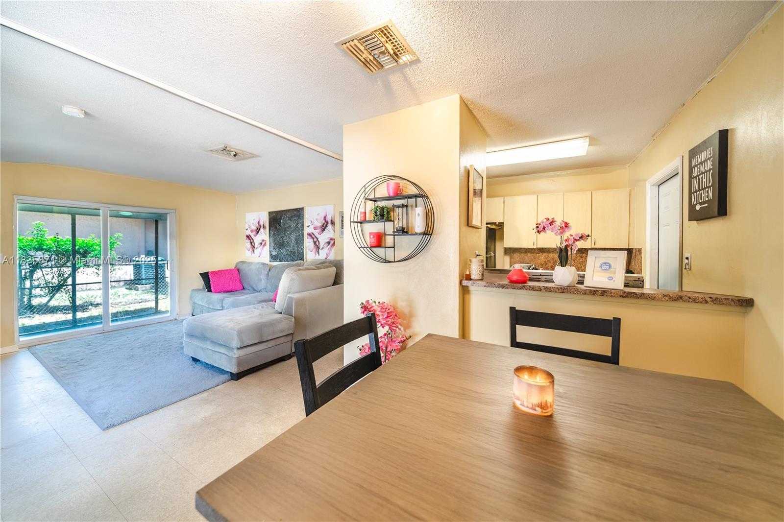 Small Image of 2824 NORTH WEST 8TH ST, Fort Lauderdale Number 7