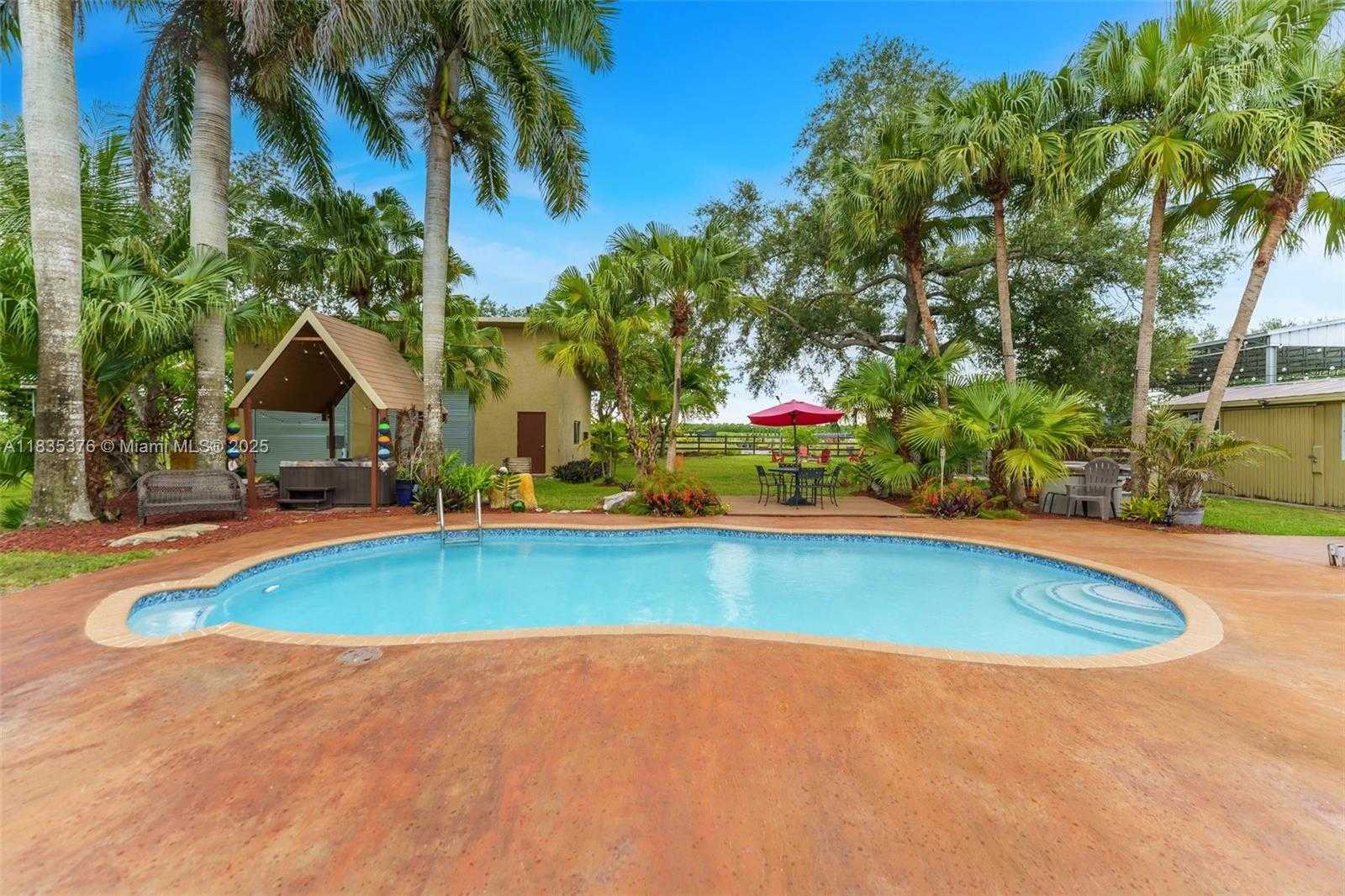Small Image of 28550 SOUTH WEST 192ND AVE, Homestead Number 33