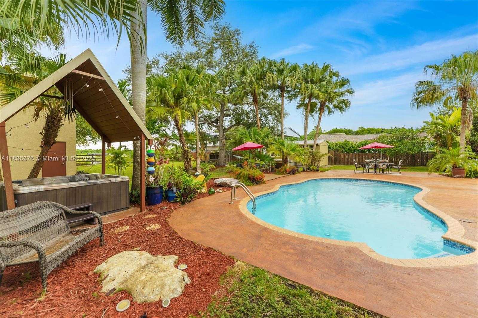 Small Image of 28550 SOUTH WEST 192ND AVE, Homestead Number 34