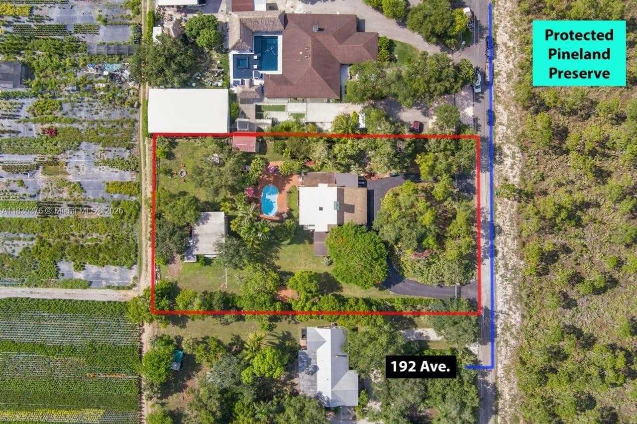 Small Image of 28550 SOUTH WEST 192ND AVE, Homestead Number 39