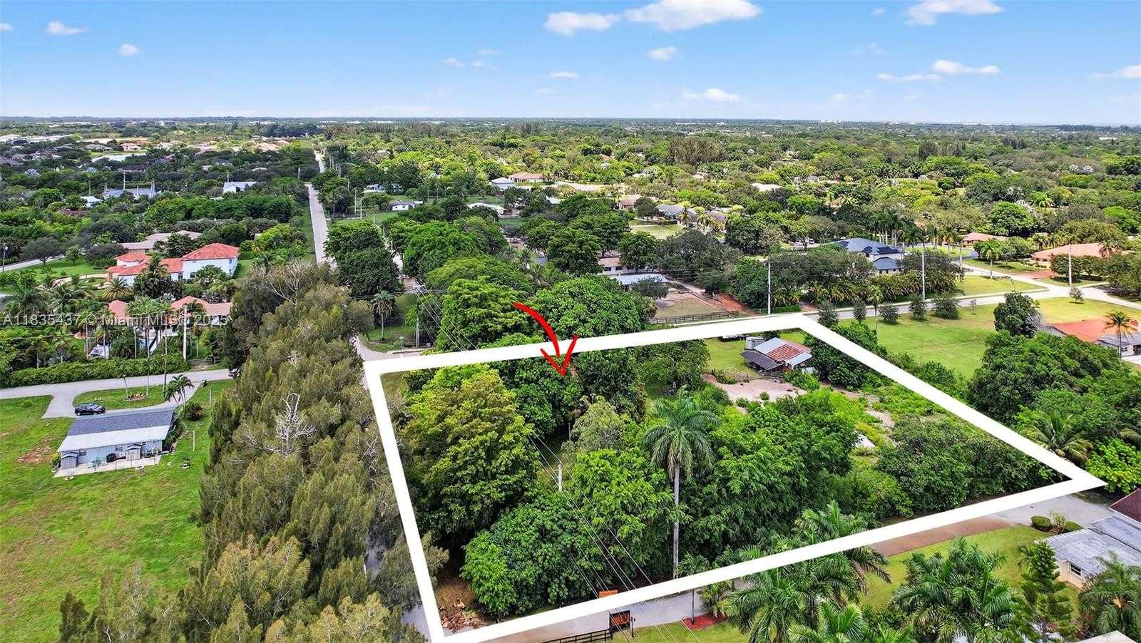 Small Image of 13851 SOUTH WEST 26TH ST, Davie Number 41