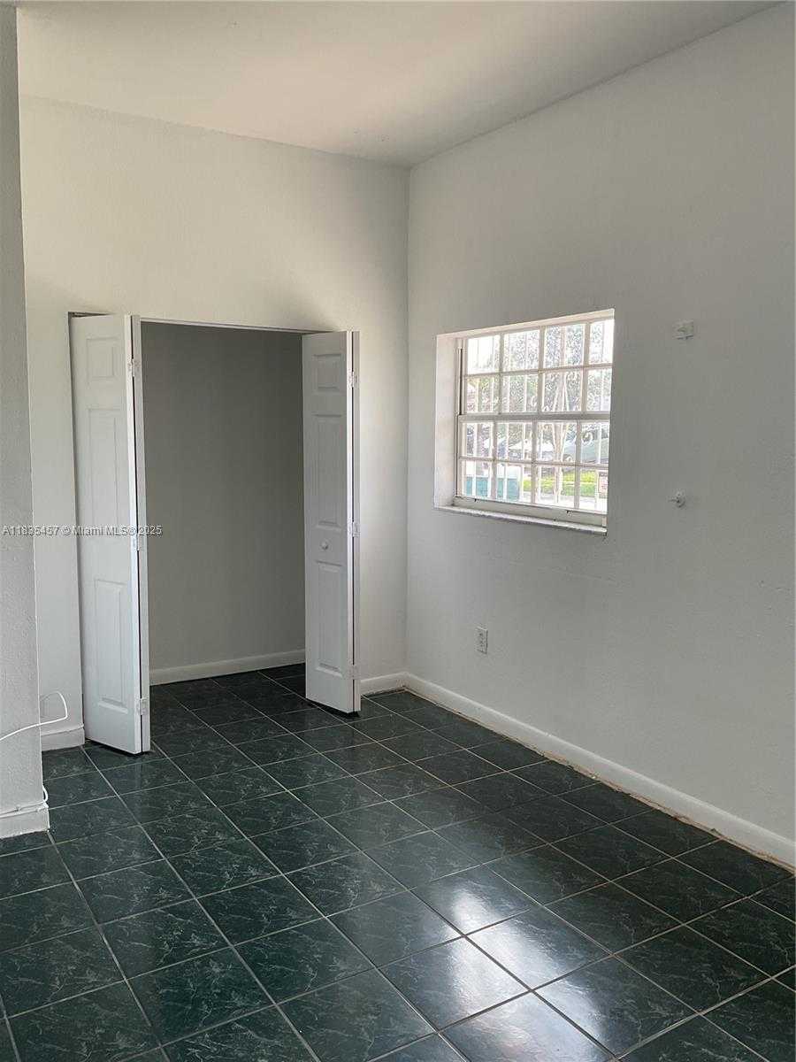 Small Image of 9000 SOUTH WEST 202ND TER, Cutler Bay Number 23