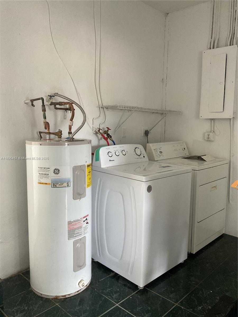 Small Image of 9000 SOUTH WEST 202ND TER, Cutler Bay Number 26