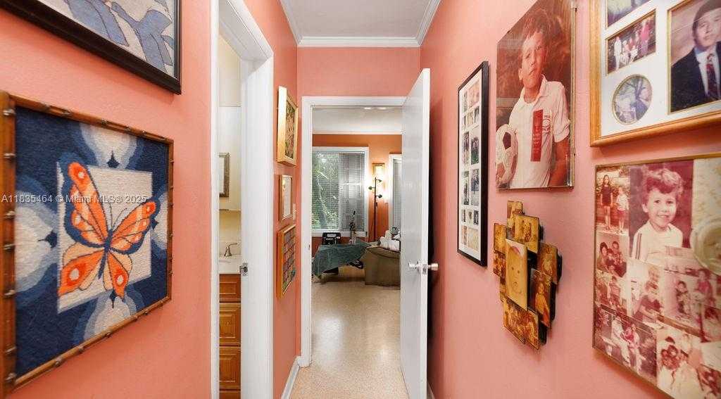 Small Image of 1530 CATALONIA AVE, Coral Gables Number 18