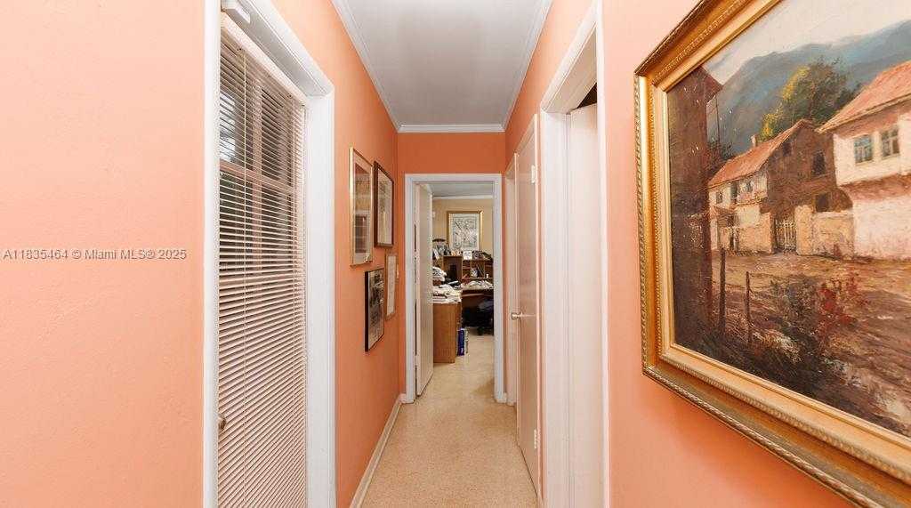 Small Image of 1530 CATALONIA AVE, Coral Gables Number 20