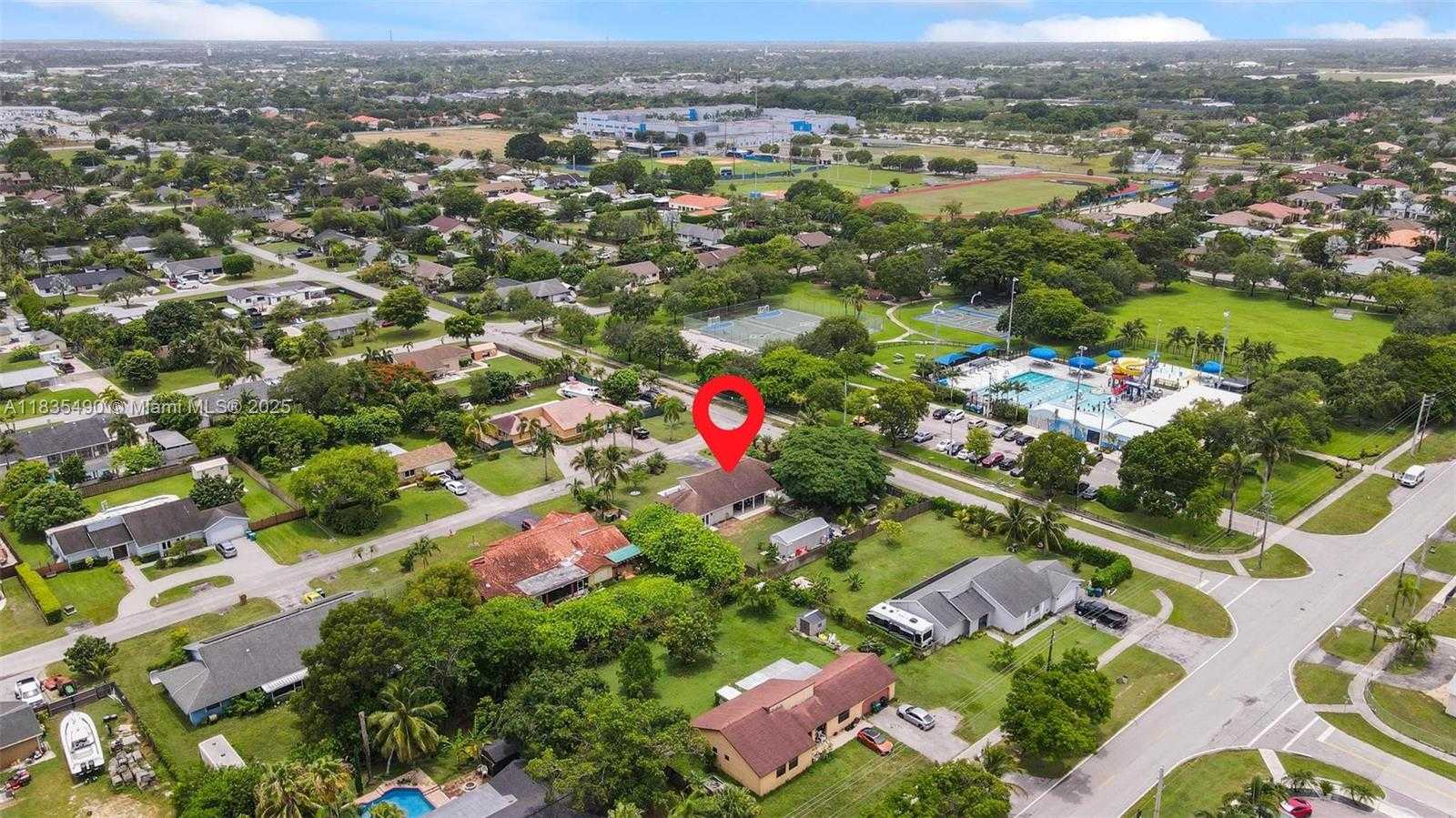 Small Image of 16255 SOUTH WEST 281ST ST, Homestead Number 37