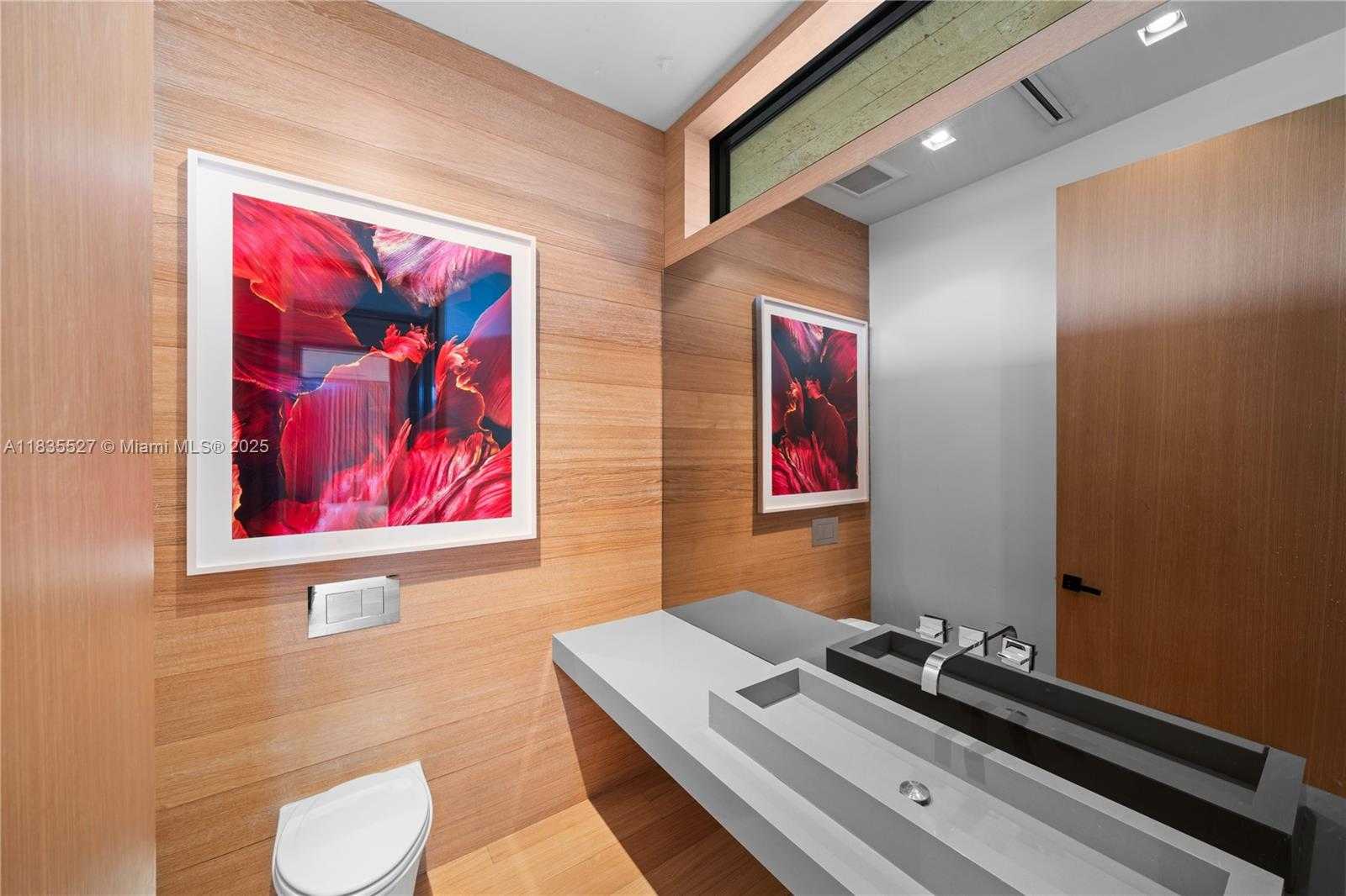 Small Image of 126 WEST SAN MARINO DR, Miami Beach Number 27