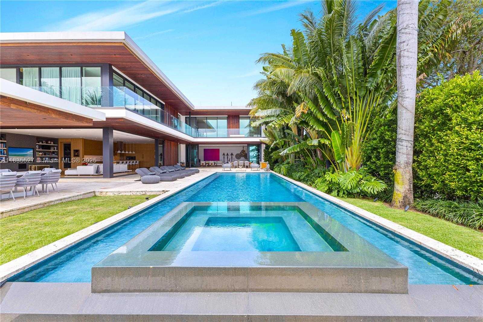 Small Image of 126 WEST SAN MARINO DR, Miami Beach Number 33