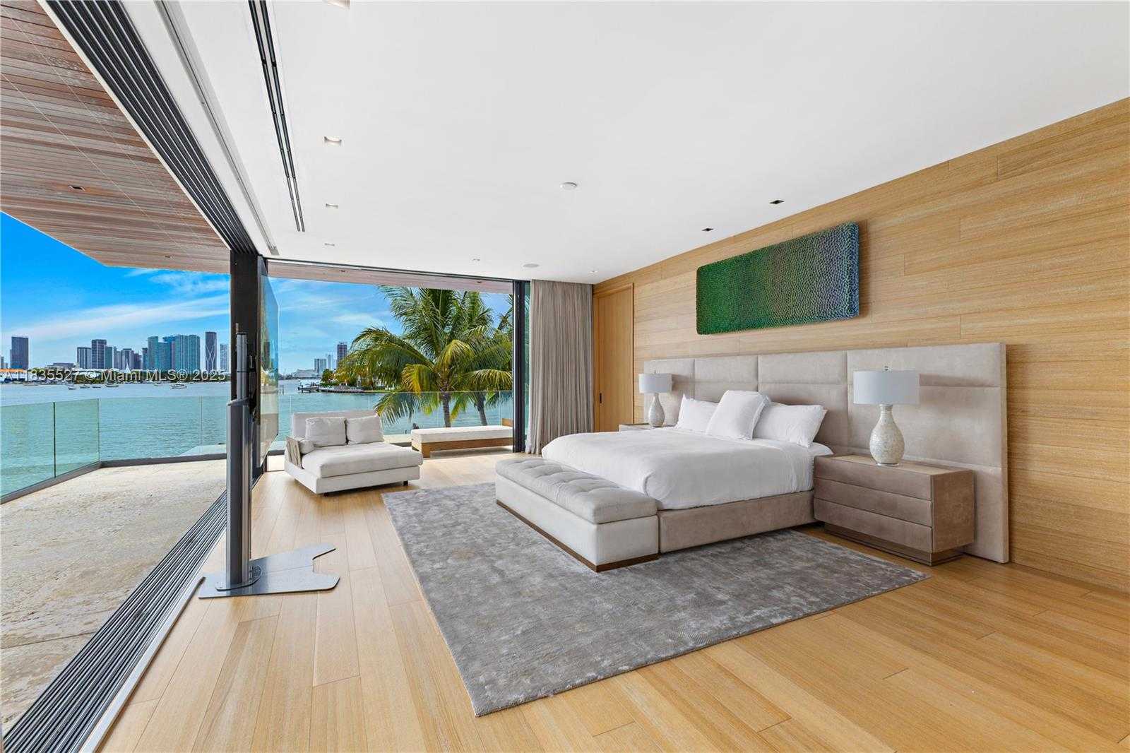Small Image of 126 WEST SAN MARINO DR, Miami Beach Number 35