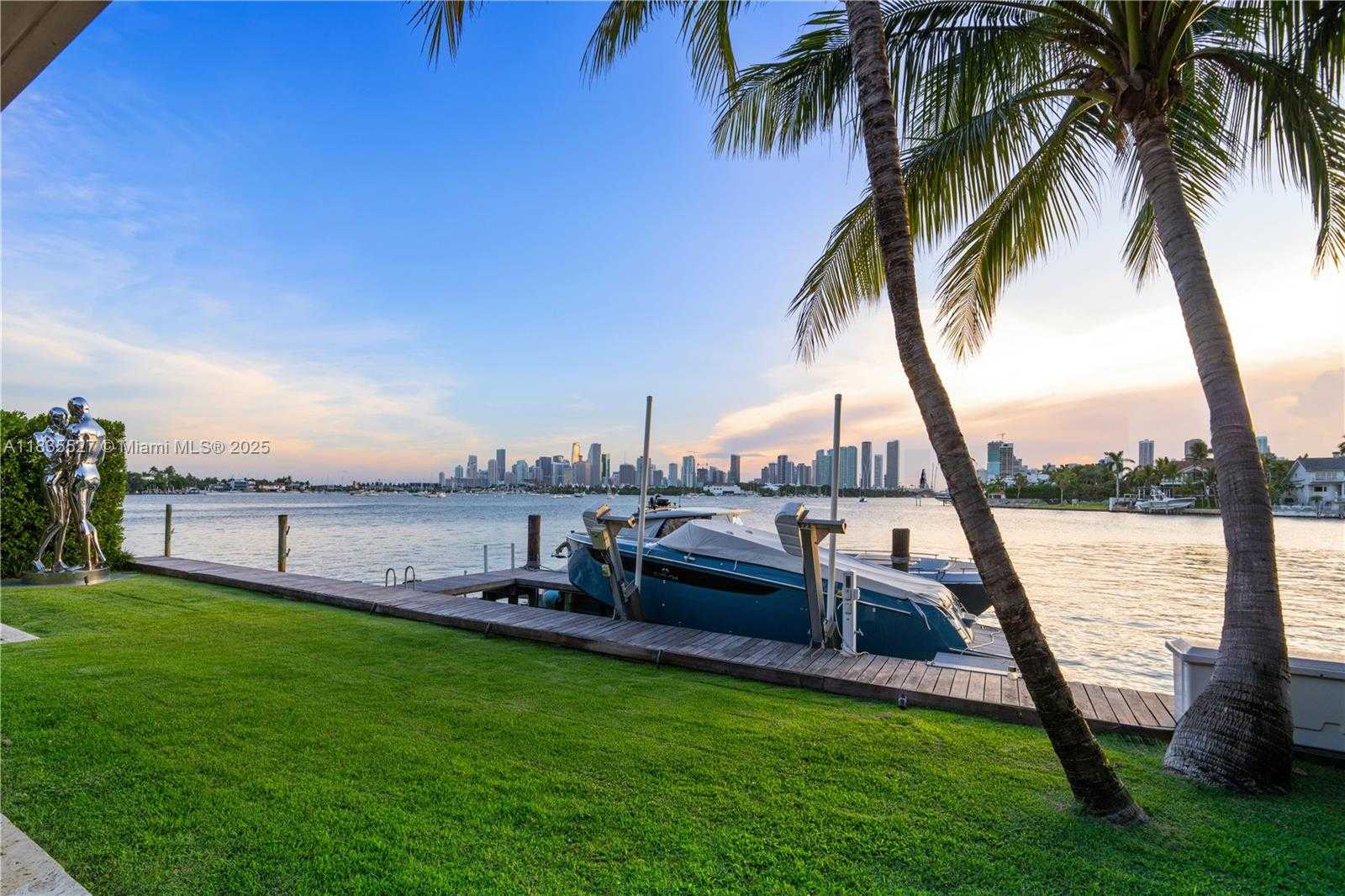 Small Image of 126 WEST SAN MARINO DR, Miami Beach Number 5