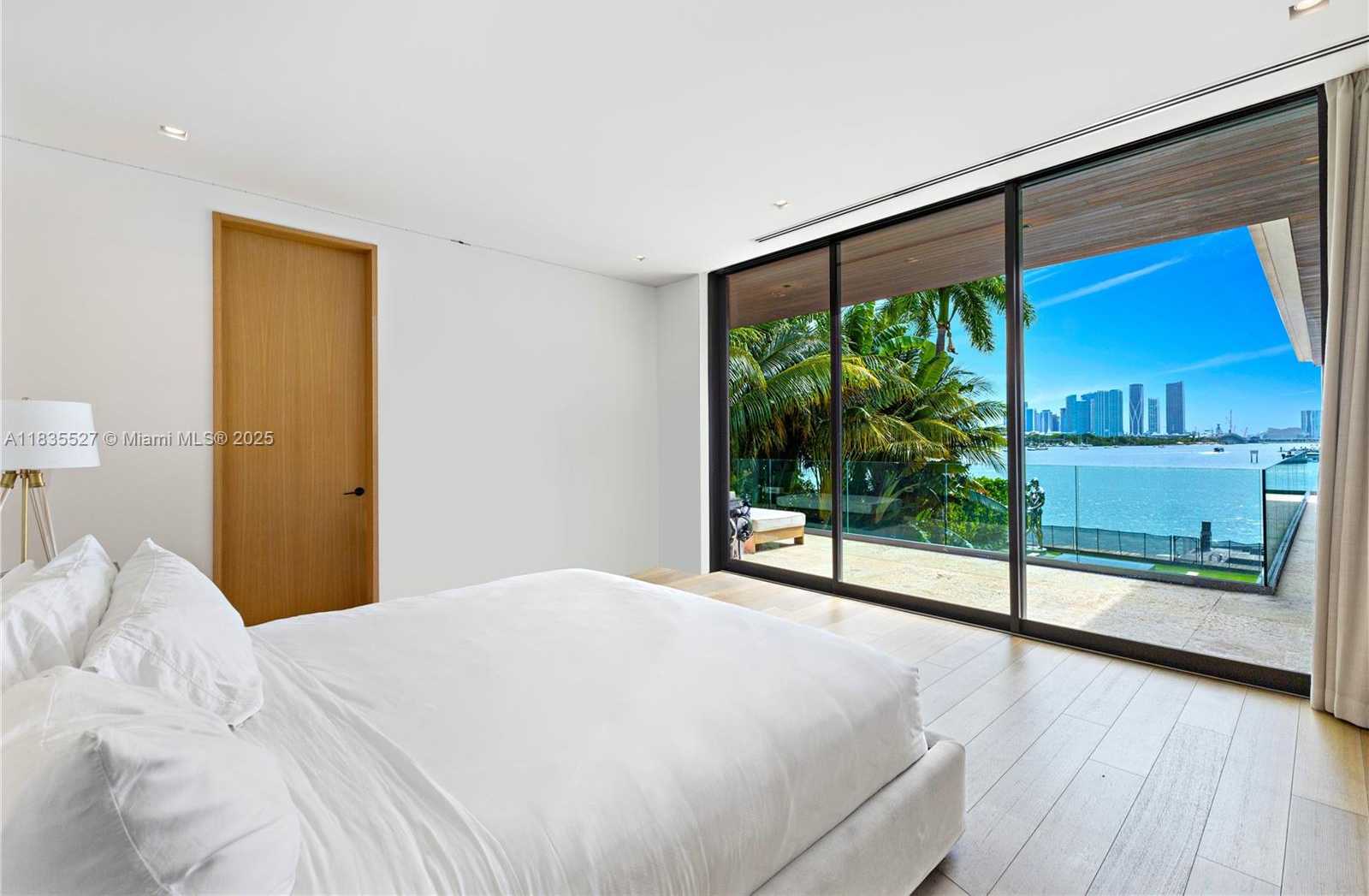Small Image of 126 WEST SAN MARINO DR, Miami Beach Number 52