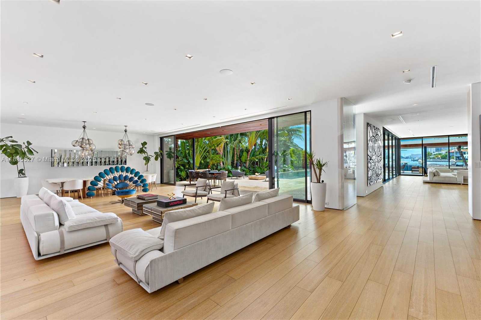 Small Image of 126 WEST SAN MARINO DR, Miami Beach Number 6