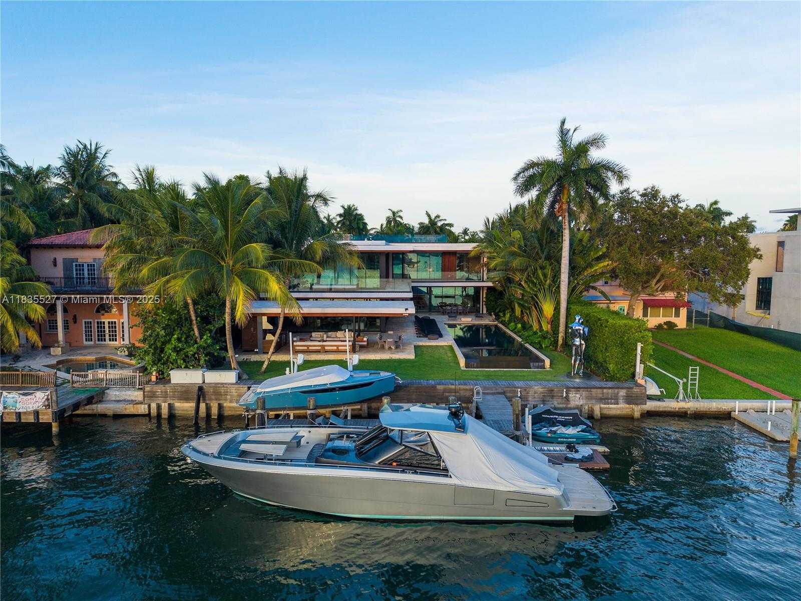 Small Image of 126 WEST SAN MARINO DR, Miami Beach Number 66