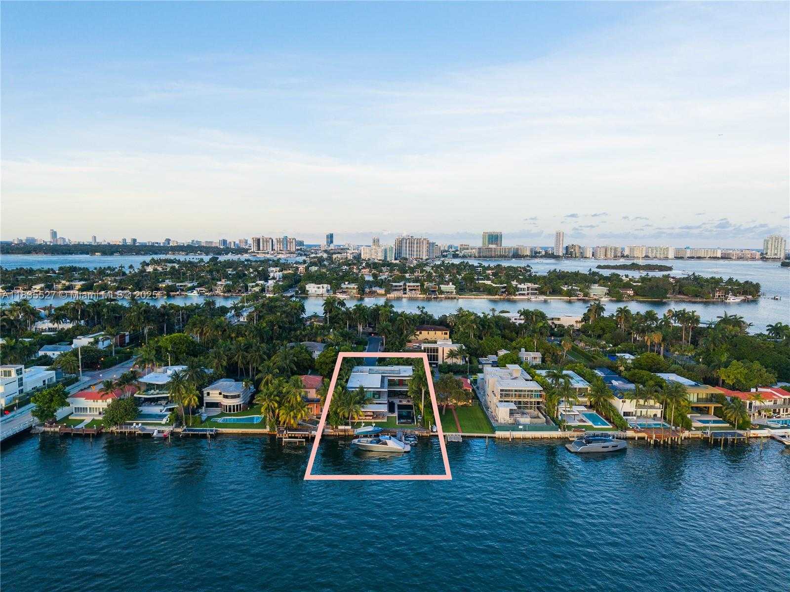 Small Image of 126 WEST SAN MARINO DR, Miami Beach Number 67