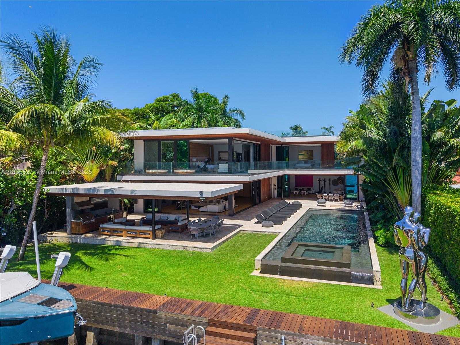 Small Image of 126 WEST SAN MARINO DR, Miami Beach Number 71