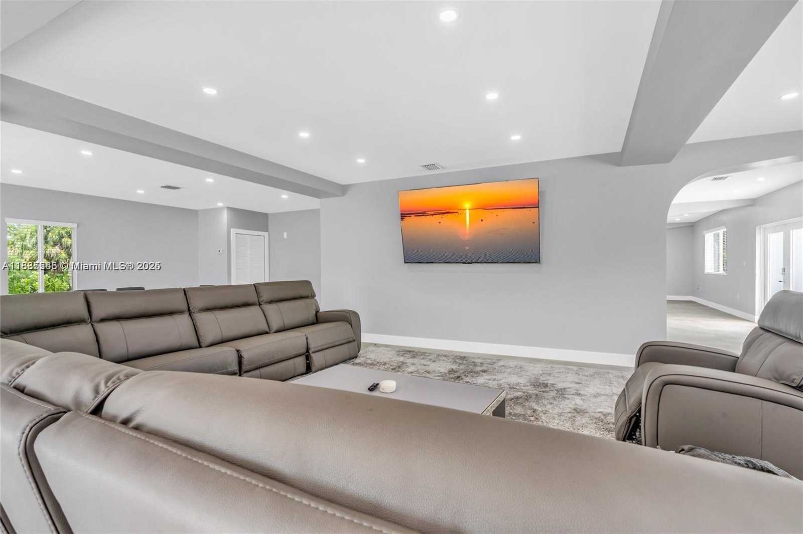 Small Image of 90 NORTH BOUNTY LN, Key Largo Number 10