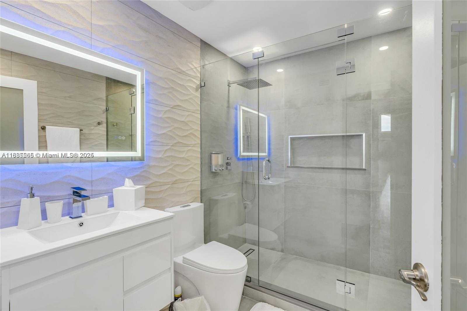 Small Image of 90 NORTH BOUNTY LN, Key Largo Number 28