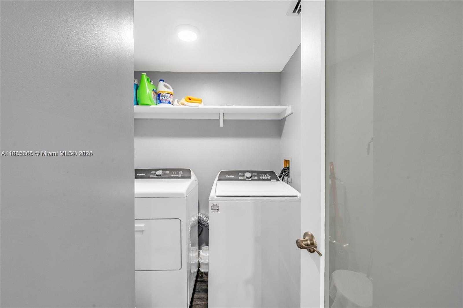 Small Image of 90 NORTH BOUNTY LN, Key Largo Number 33