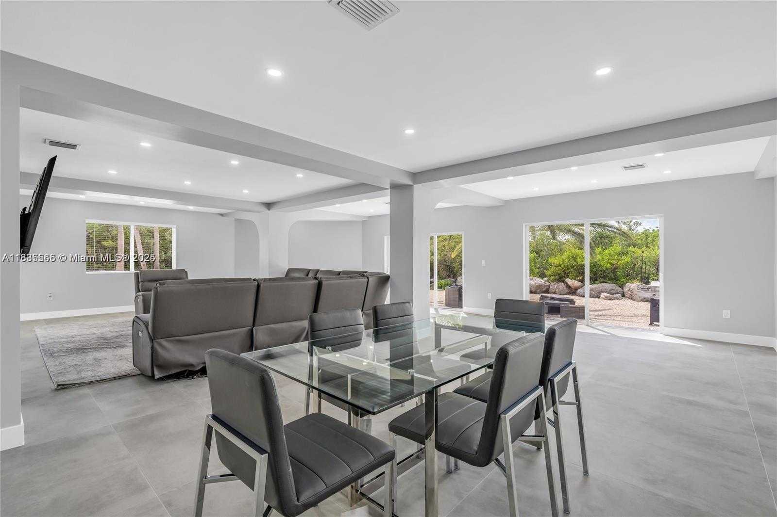 Small Image of 90 NORTH BOUNTY LN, Key Largo Number 4