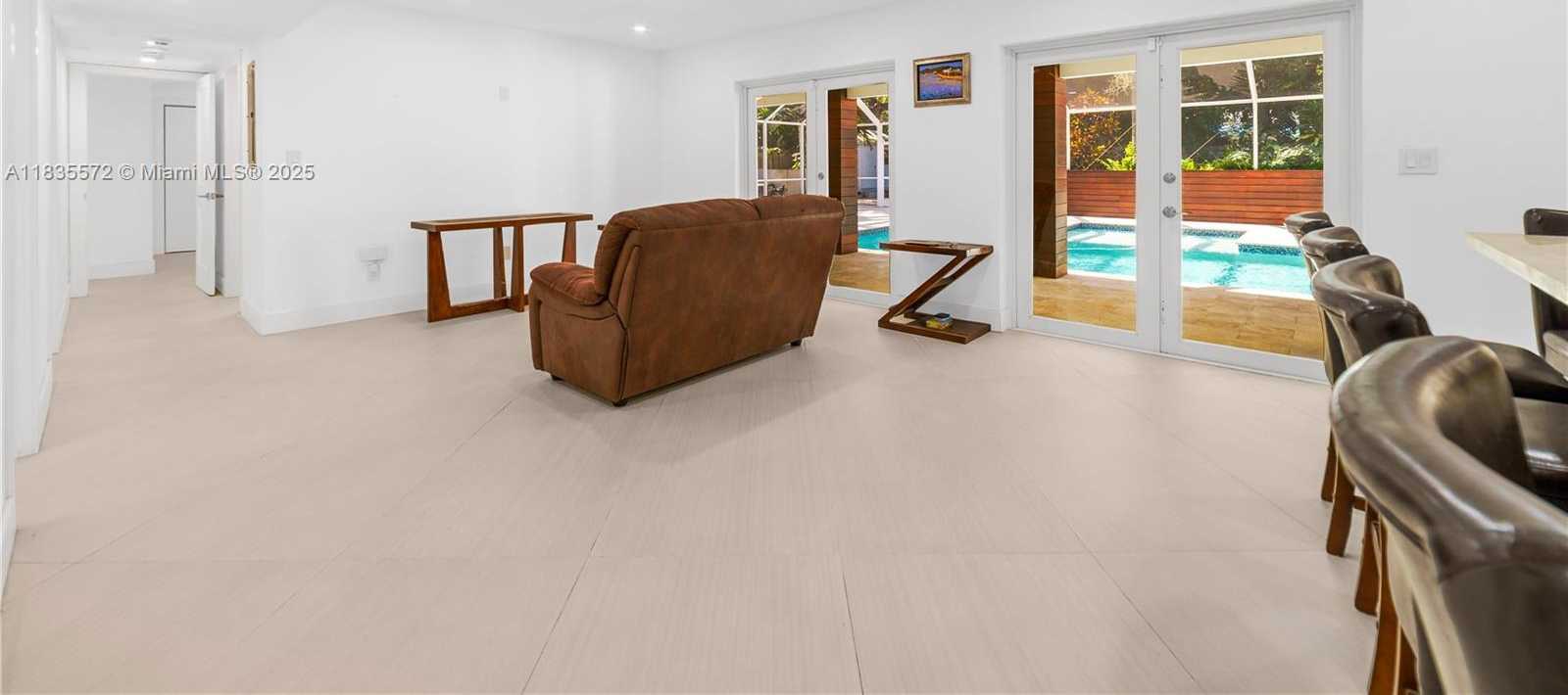 Small Image of 15200 SOUTH WEST 81ST AVE, Palmetto Bay Number 12