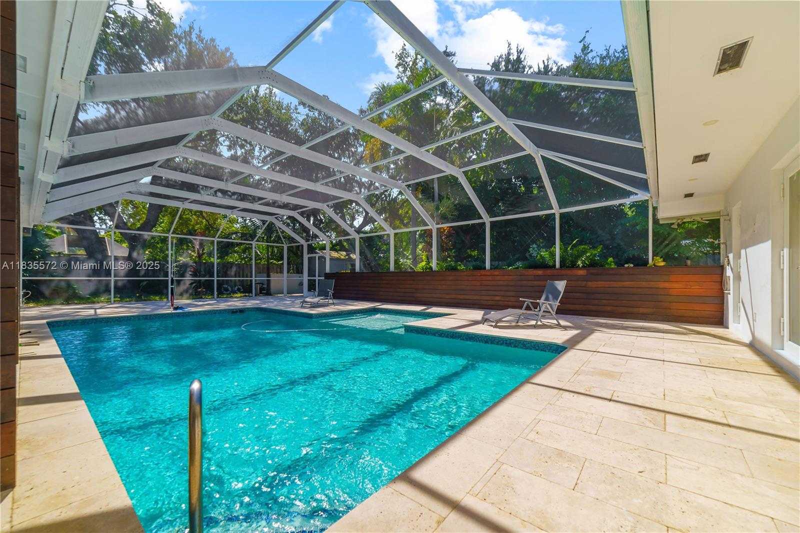 Small Image of 15200 SOUTH WEST 81ST AVE, Palmetto Bay Number 32