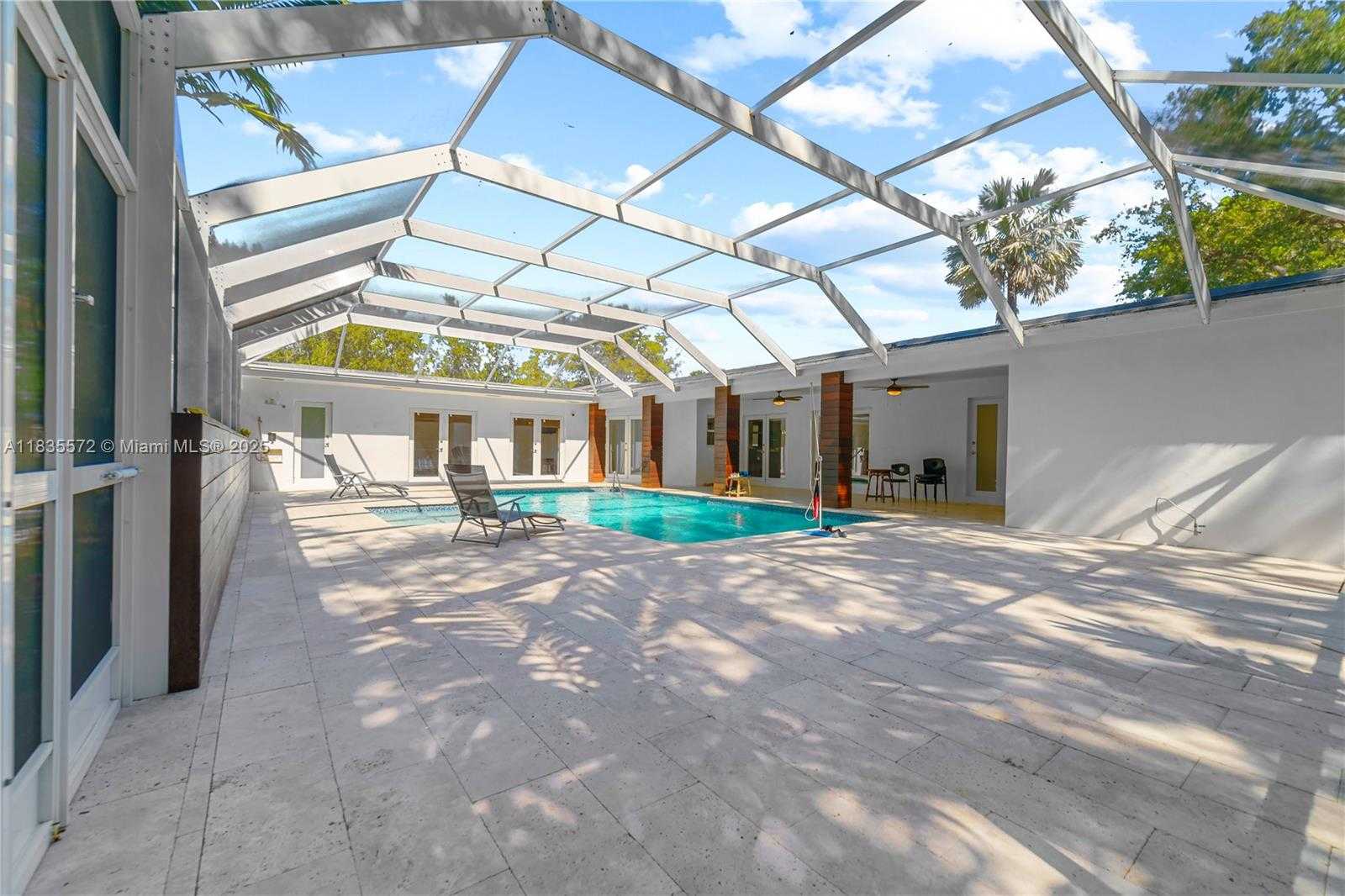 Small Image of 15200 SOUTH WEST 81ST AVE, Palmetto Bay Number 35