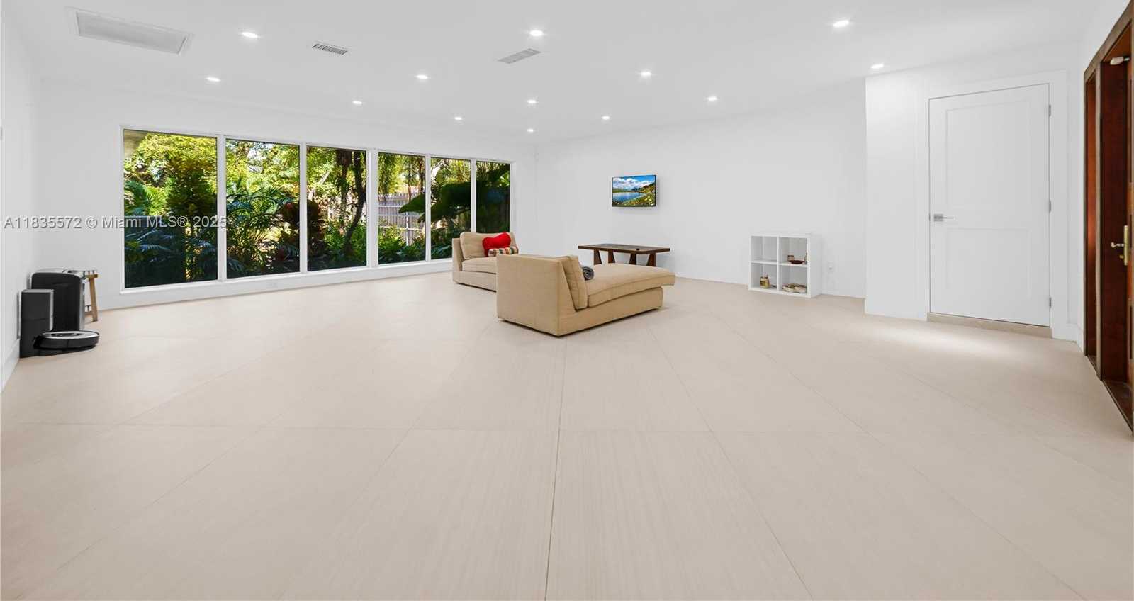 Small Image of 15200 SOUTH WEST 81ST AVE, Palmetto Bay Number 4