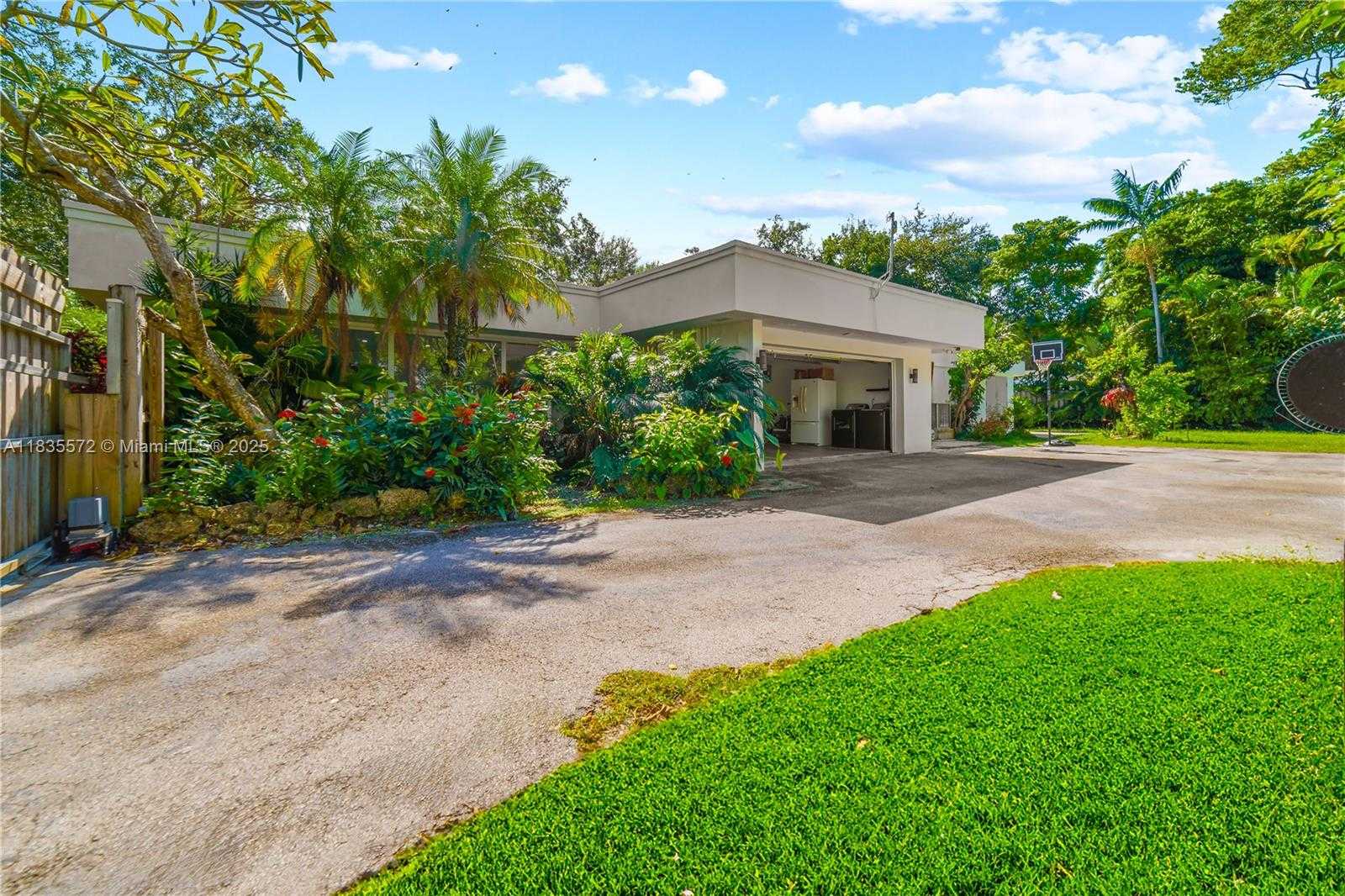 Small Image of 15200 SOUTH WEST 81ST AVE, Palmetto Bay Number 45