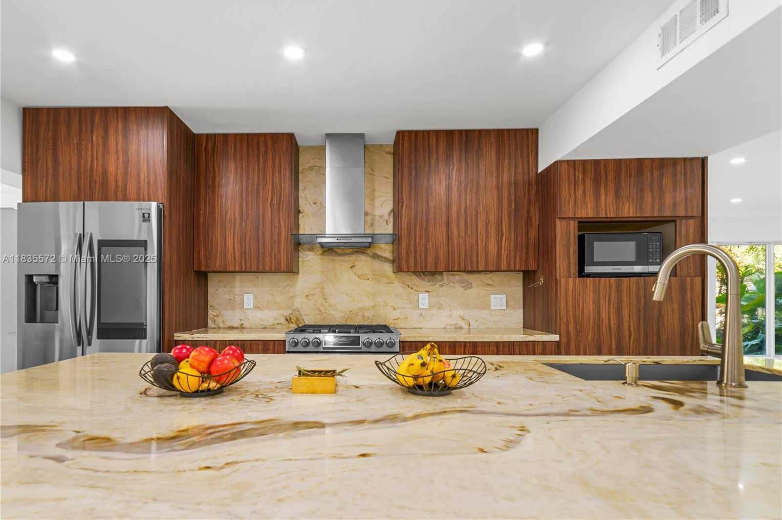 Small Image of 15200 SOUTH WEST 81ST AVE, Palmetto Bay Number 9