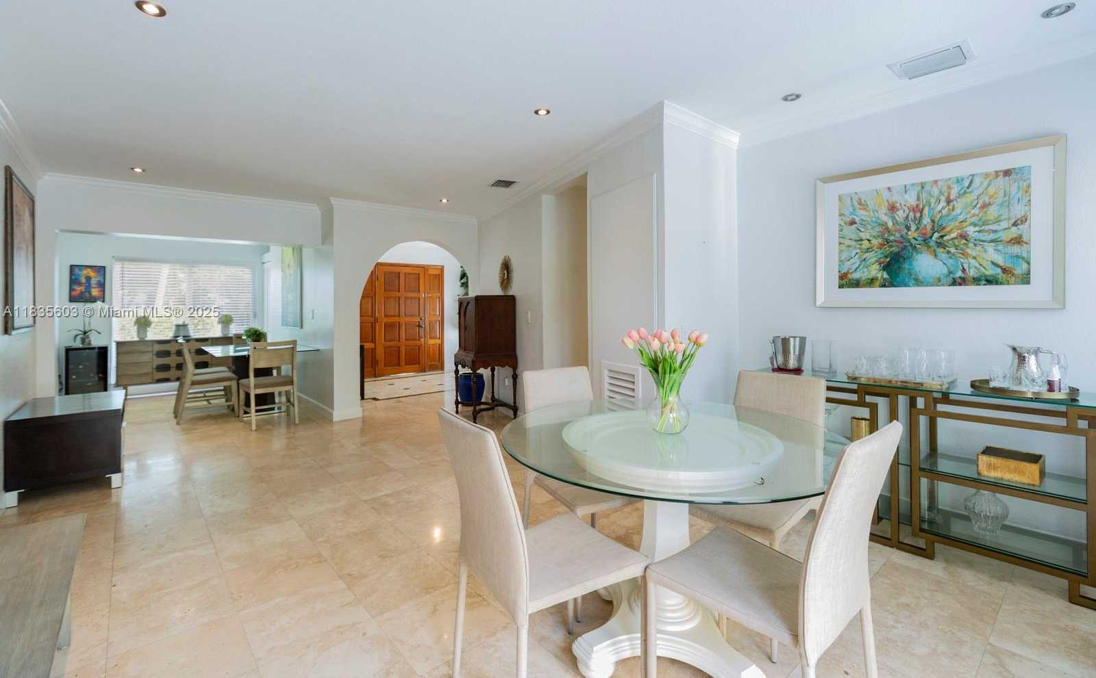 Small Image of 6302 SOUTH WEST 44TH ST, South Miami Number 10
