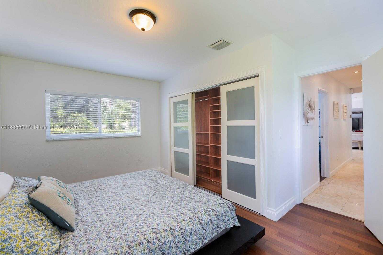 Small Image of 6302 SOUTH WEST 44TH ST, South Miami Number 21
