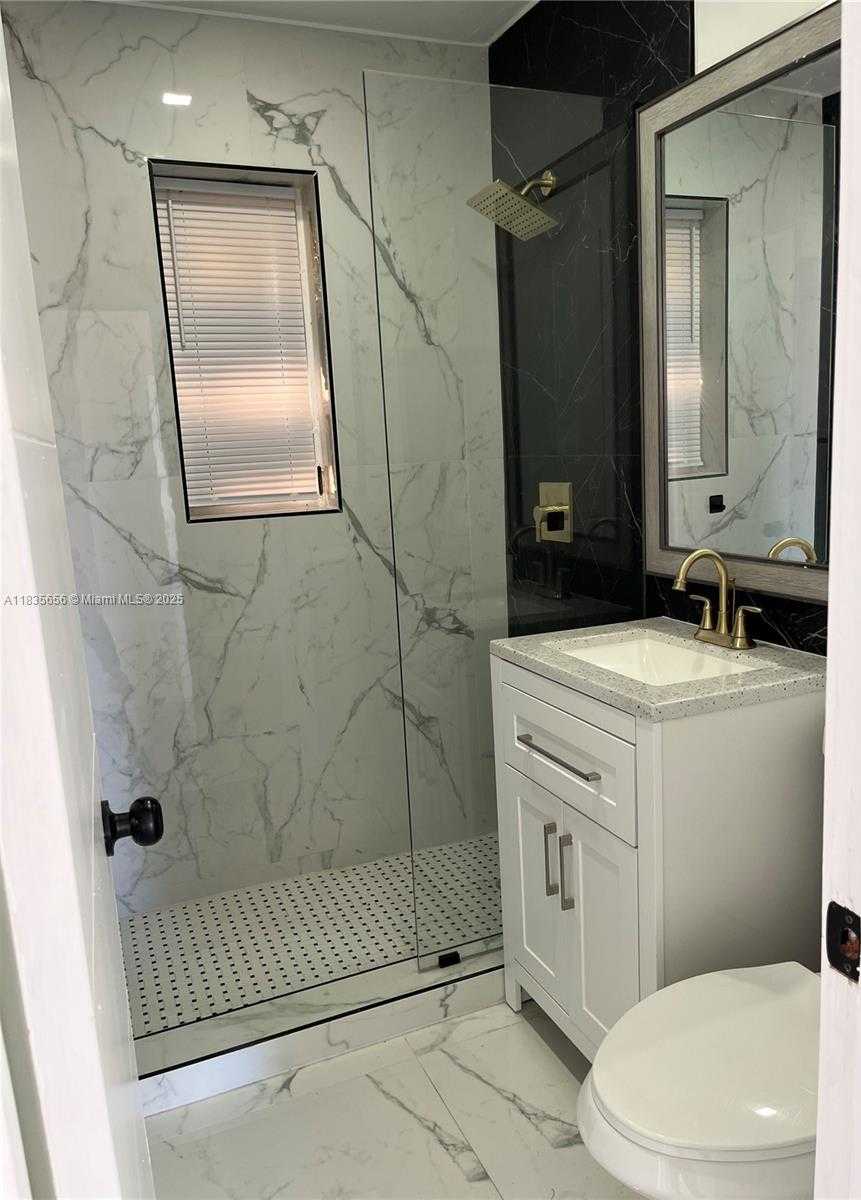 Small Image of 5301 NORTH EAST 17TH AVE, Pompano Beach Number 10